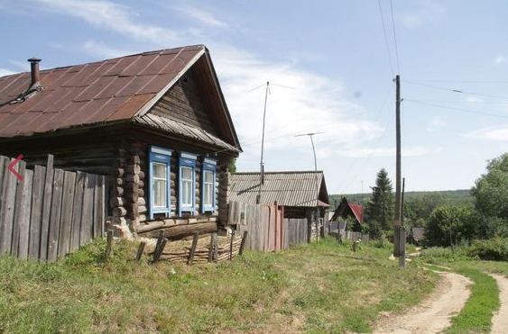 В русской деревне на сеновале шпилятся молоденькие колхозники - ПорноМилк